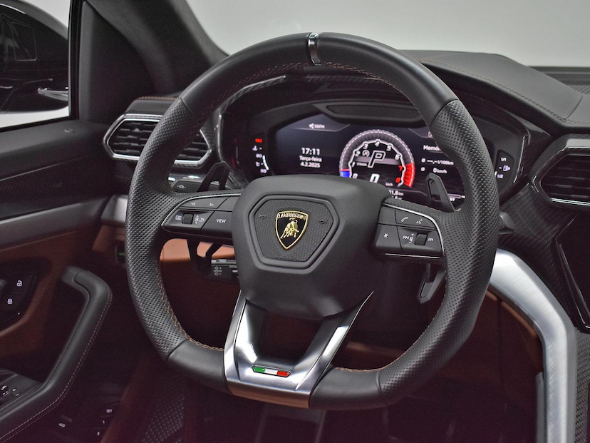 Foto do veículo LAMBORGHINI URUS  LP 650 4 2020 49.190 KM 2.290.000,00