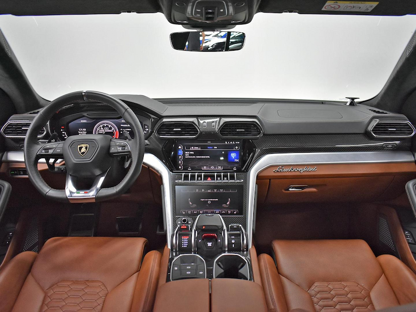 Foto do veículo LAMBORGHINI URUS  LP 650 4 2020 49.190 KM 2.290.000,00