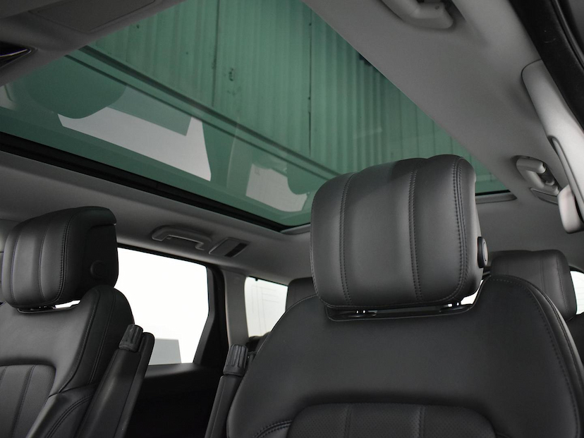 Foto do veículo LAND ROVER RANGE ROVER  SPORT HSE 2.0 SI4 HIBRIDO 2020 52.760 KM 305.000,00
