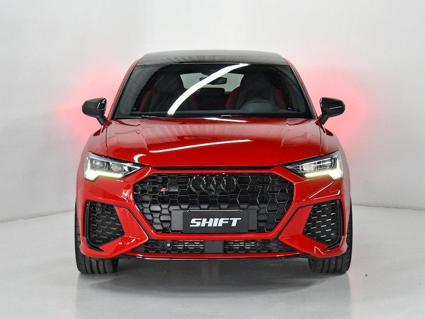 Foto do veículo AUDI RS Q3 RSQ3 SPORTBACK S-TRONIC QUATTRO 2022 26.025 KM 425.000,00