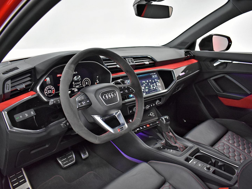 Foto do veículo AUDI RS Q3 RSQ3 SPORTBACK S-TRONIC QUATTRO 2022 26.025 KM 425.000,00