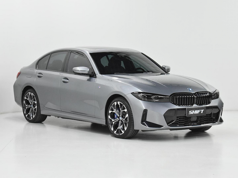 Foto do veículo BMW 330I 330E M SPORT 2.0 TURBO AUT. (HÍBRIDO) 2026 7.565 KM 395.000,00