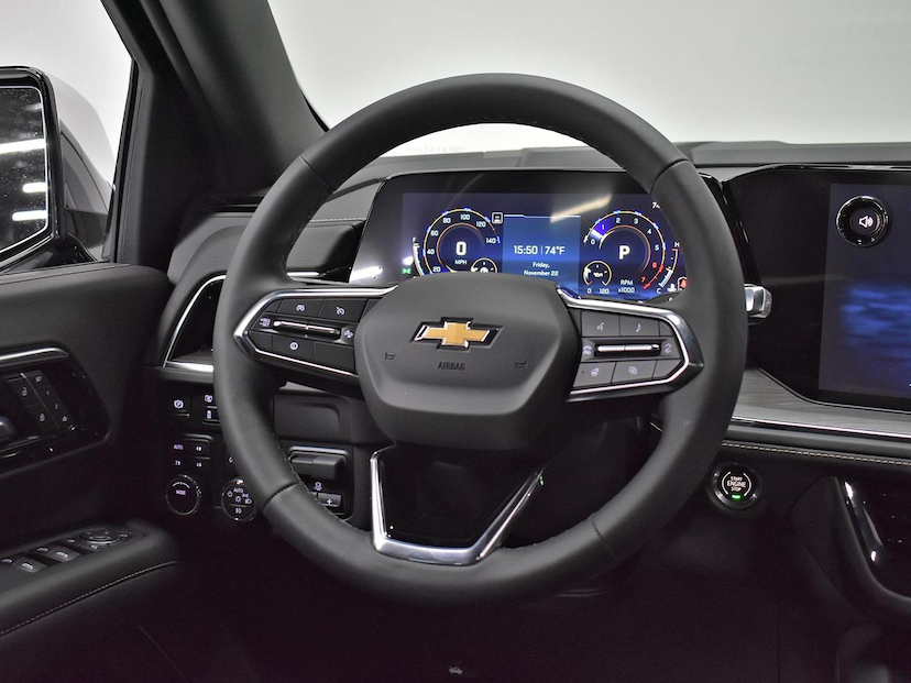 Foto do veículo CHEVROLET SUBURBAN CHEVROLET  4WD PREMIER 2025 9.995 KM 1.390.000,00
