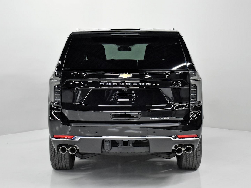 Foto do veículo CHEVROLET SUBURBAN CHEVROLET  4WD PREMIER 2025 9.995 KM 1.390.000,00