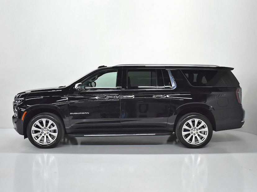 Foto do veículo CHEVROLET SUBURBAN CHEVROLET  4WD PREMIER 2025 9.995 KM 1.390.000,00