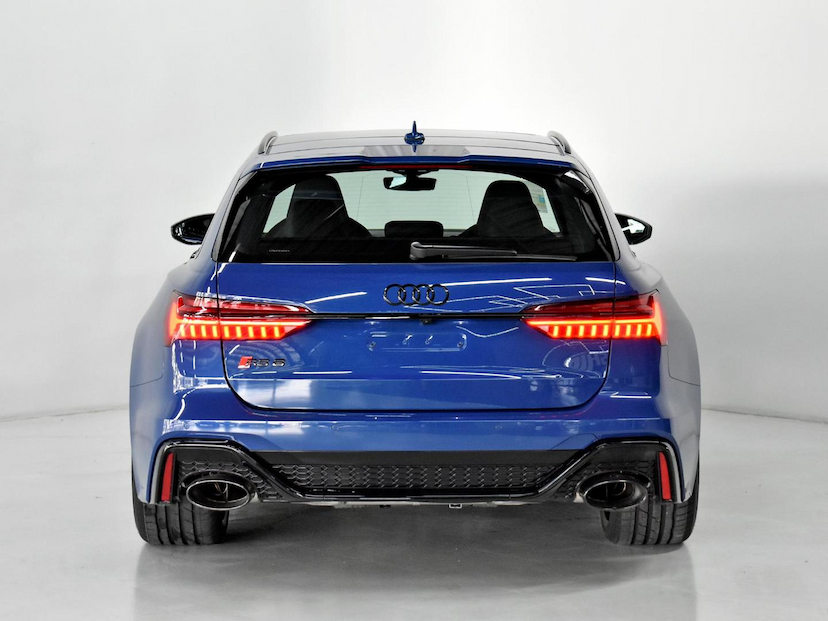 Foto do veículo AUDI RS6 RS6 4.0 AVANT.PERF TFSI QUAT.TIP.(HIB) 2026 435 KM 1.190.000,00