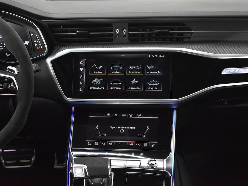 Foto do veículo AUDI RS6 RS6 4.0 AVANT.PERF TFSI QUAT.TIP.(HIB) 2026 435 KM 1.190.000,00