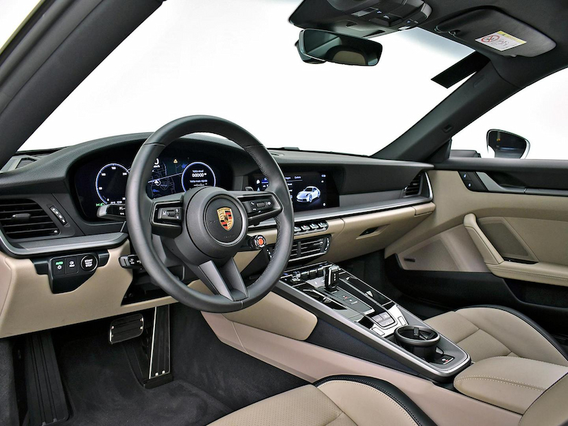 Foto do veículo PORSCHE 911  2025 2.840 KM R$ 920.000,00