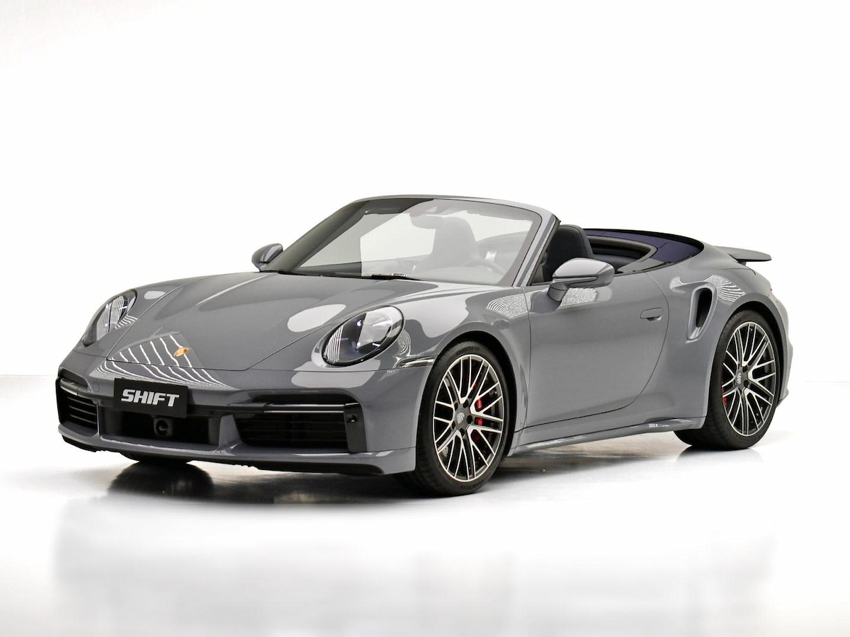 Foto do veículo PORSCHE 911  TURBO CABRIOLET 3.6/3.8 (991/992) 2023/2024 4.105 KM R$ 1.290.000,00
