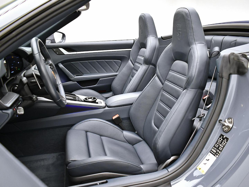 Foto do veículo PORSCHE 911  2024 4.105 KM R$ 1.360.000,00