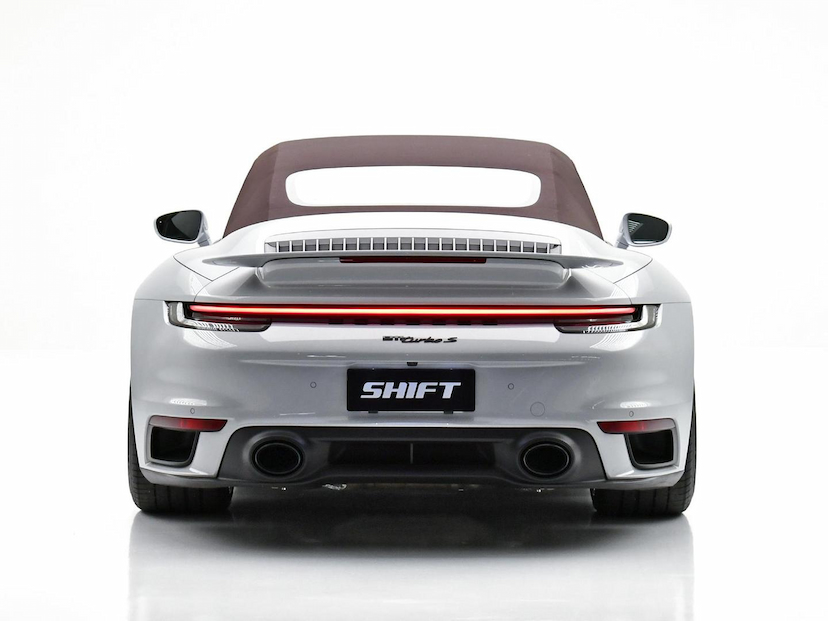 Foto do veículo PORSCHE 911  TURBO S CABRIOLET 3.6/3.8(991/992) 2024 6.430 KM 1.690.000,00