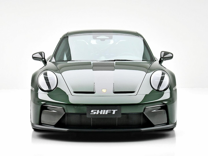 Foto do veículo PORSCHE 911  2026 240 KM R$ 2.490.000,00