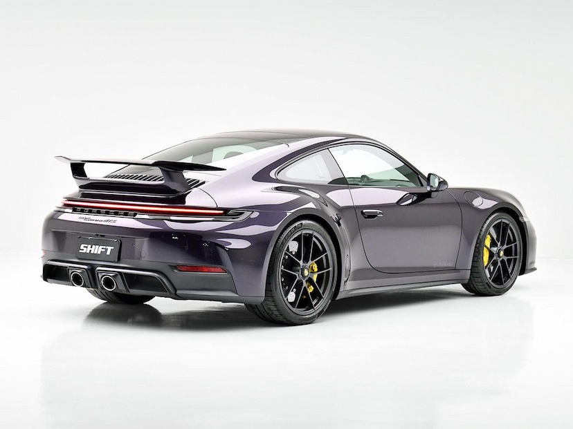 Foto do veículo PORSCHE 911 3.6 24V H6 T-HYBRID CARRERA GTS PDK 2026 3.280 KM R$ 1.490.000,00