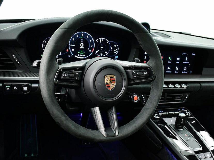 Foto do veículo PORSCHE 911 3.6 24V H6 T-HYBRID CARRERA GTS PDK 2026 3.280 KM R$ 1.490.000,00