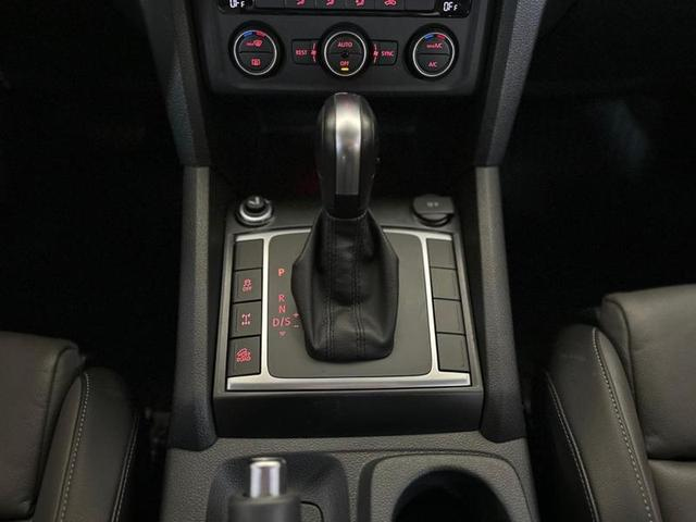 Foto do veículo VOLKSWAGEN AMAROK  V6 HIGHLINE CABINE DUPLA AT 4X4 2022 45.035 KM 199.900,00