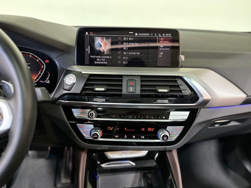 Foto do veículo BMW X4  XDRIVE30I 2020 41.500 KM 309.900,00