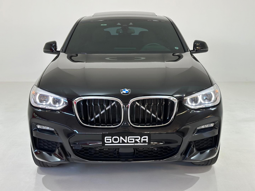 Foto do veículo BMW X4  XDRIVE30I 2020 41.500 KM 309.900,00