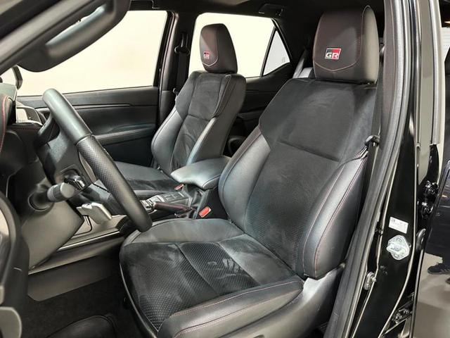 Foto do veículo TOYOTA HILUX SW4  GRS 4X4 2.8 2022 21.186 KM 389.900,00
