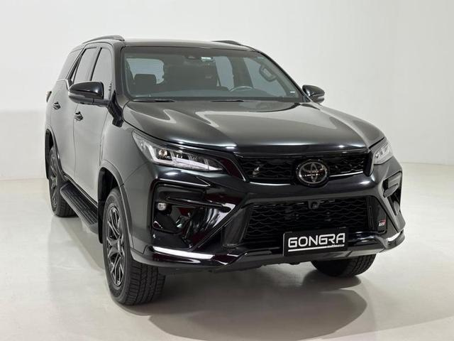 Foto do veículo TOYOTA HILUX SW4  GRS 4X4 2.8 2022 21.186 KM 389.900,00