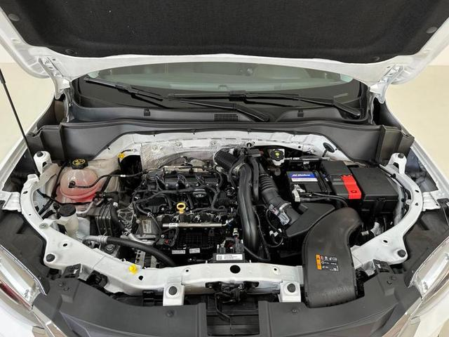 Foto do veículo CHEVROLET TRACKER  T A LTZ 2023 15.026 KM 121.900,00