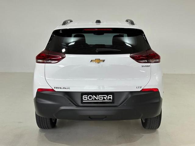 Foto do veículo CHEVROLET TRACKER  T A LTZ 2023 15.026 KM 121.900,00