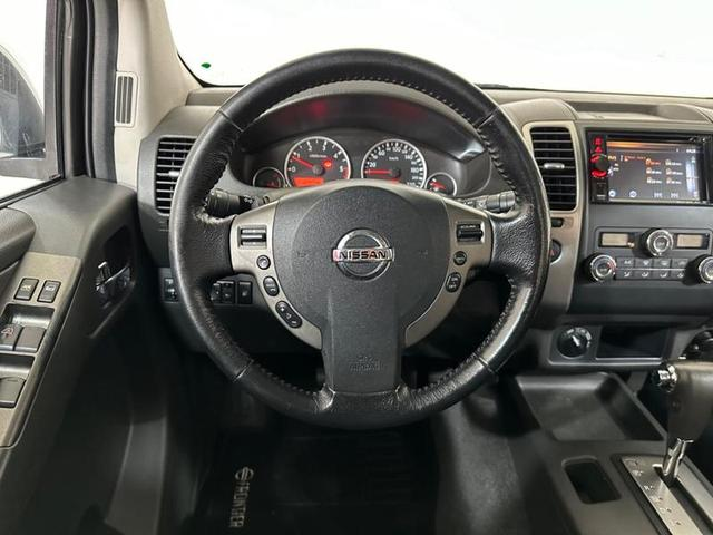 Foto do veículo NISSAN FRONTIER  SL 4X4 AUTOMATICA 2016 151.300 KM 119.900,00