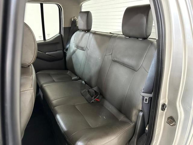Foto do veículo NISSAN FRONTIER  SL 4X4 AUTOMATICA 2016 151.300 KM 119.900,00