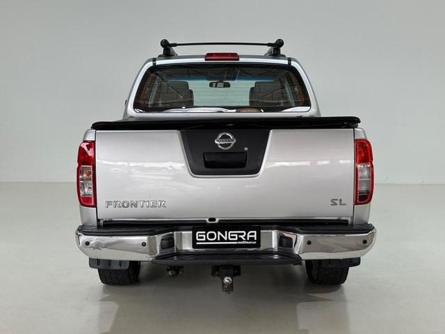 Foto do veículo NISSAN FRONTIER  SL 4X4 AUTOMATICA 2016 151.300 KM 119.900,00