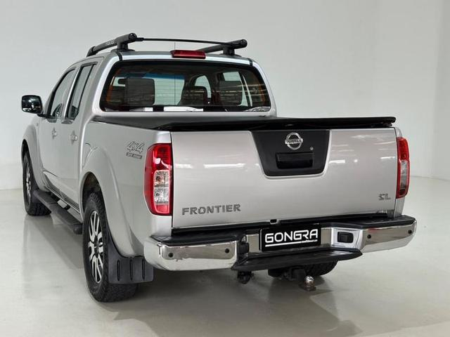 Foto do veículo NISSAN FRONTIER  SL 4X4 AUTOMATICA 2016 151.300 KM 119.900,00