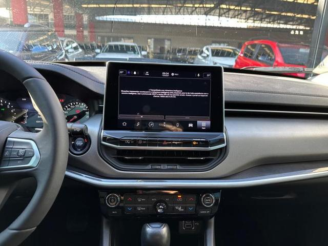 Foto do veículo JEEP COMPASS  LONG TF 2022 43.346 KM 132.900,00
