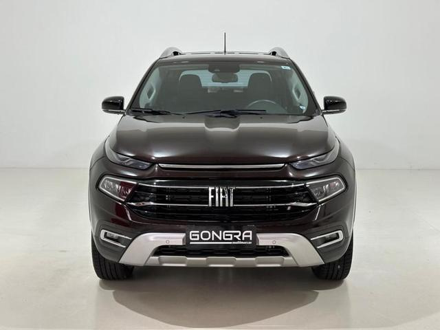 Foto do veículo FIAT TORONADO  1.3 TURBO 270 FLEX VOLCANO AT6 2022 52.206 KM 135.900,00