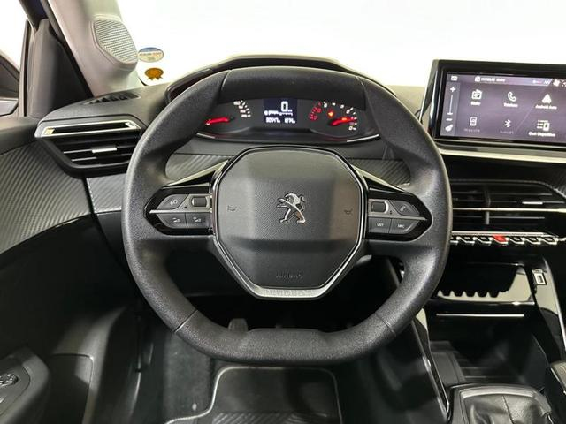 Foto do veículo PEUGEOT 208 NEW  1.0 MT 2023 30.547 KM 79.900,00