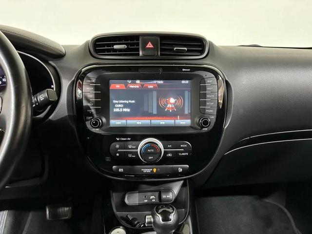Foto do veículo KIA SOUL  EX2 1.6 FF AT 2015 76.989 KM 76.900,00