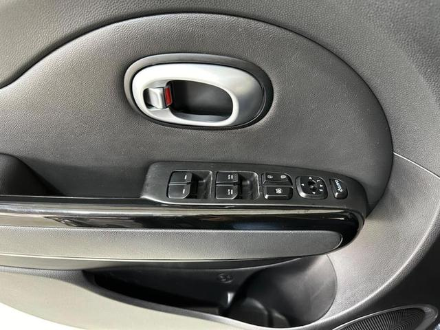 Foto do veículo KIA SOUL  EX2 1.6 FF AT 2015 76.989 KM 76.900,00