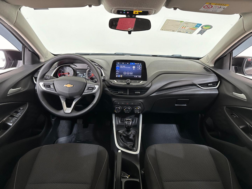 Foto do veículo CHEVROLET ONIX  10MT LT2 2024 14.288 KM 77.900,00
