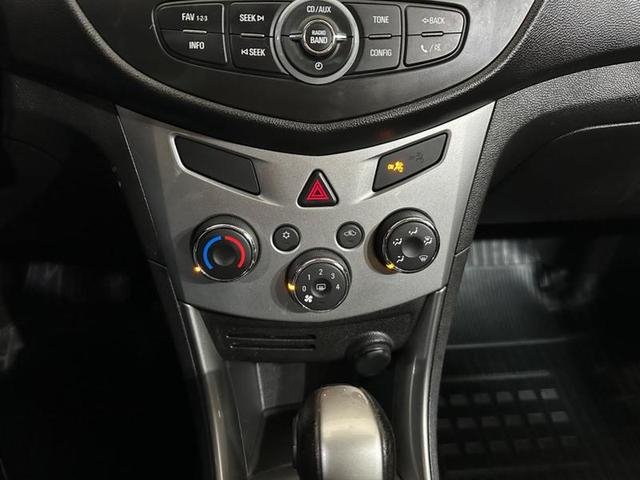 Foto do veículo CHEVROLET TRACKER  LT 2016 101.250 KM 68.900,00