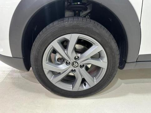 Foto do veículo CITROEN C4 CACTUS  1.6 FEEL AUT 2022 11.653 KM 85.900,00