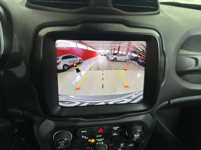 Foto do veículo JEEP RENEGADE  LONGITUDE T270 1.3 TB 4X2 FLEX AUT 2022 39.508 KM 110.900,00