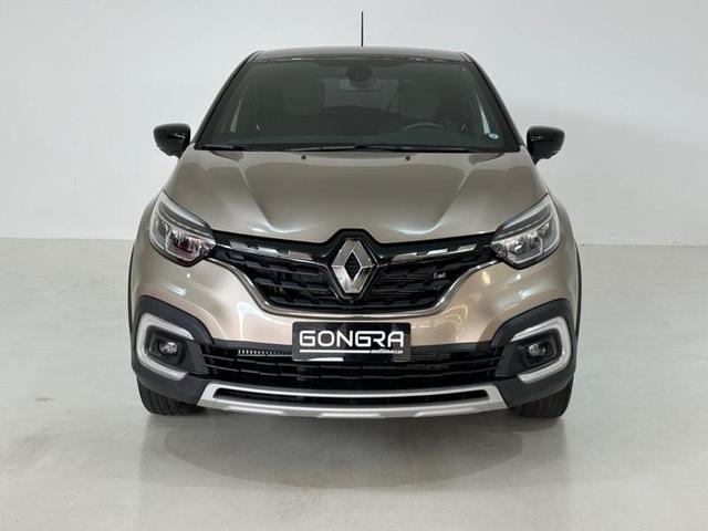 Foto do veículo RENAULT CAPTUR  INT13TCVT 2022 26.150 KM 101.900,00