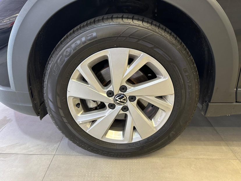 Foto do veículo VOLKSWAGEN NIVUS  CL TSI AD 2021 36.509 KM 97.900,00