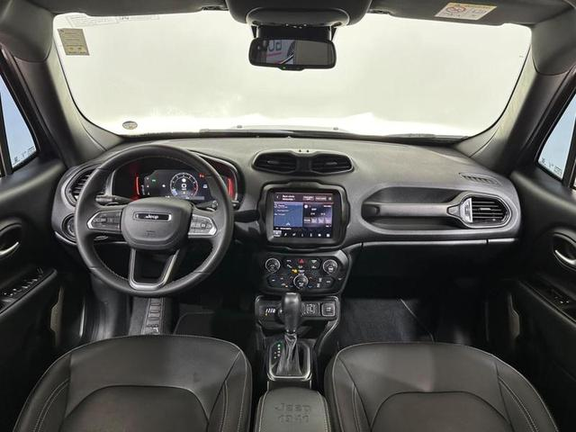 Foto do veículo JEEP RENEGADE  S T270 FLEX 4X4 2023 25.619 KM 131.900,00