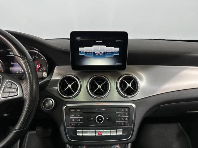 Foto do veículo MERCEDES-BENZ GLA 200  1.6 CGI ENDURO 16V TURBO 2019 45.641 KM 165.900,00