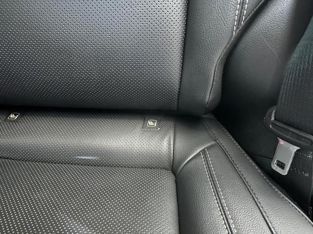 Foto do veículo JEEP COMPASS  LONG TF 2023 27.991 KM 146.900,00