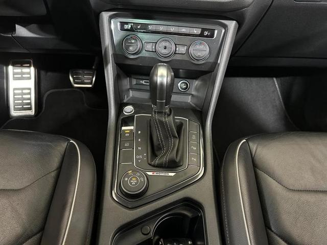 Foto do veículo VOLKSWAGEN TIGUAN  ALLSPAC RLINE 350 TSI 2.0 4X4  2019 51.529 KM 169.900,00