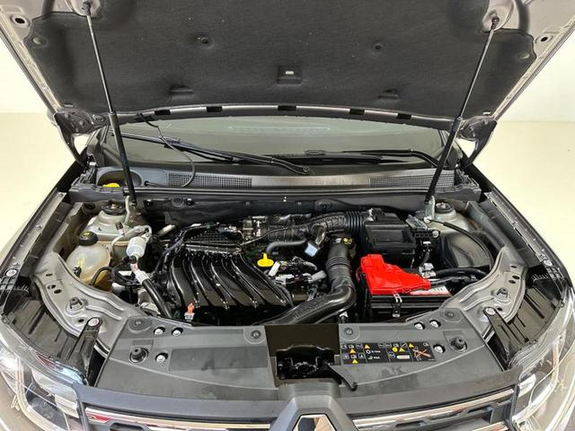 Foto do veículo RENAULT DUSTER  ICO16 CVT 2024 8.677 KM 109.900,00