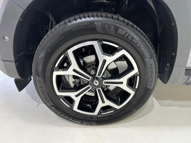 Foto do veículo RENAULT DUSTER  ICO16 CVT 2024 8.677 KM 109.900,00