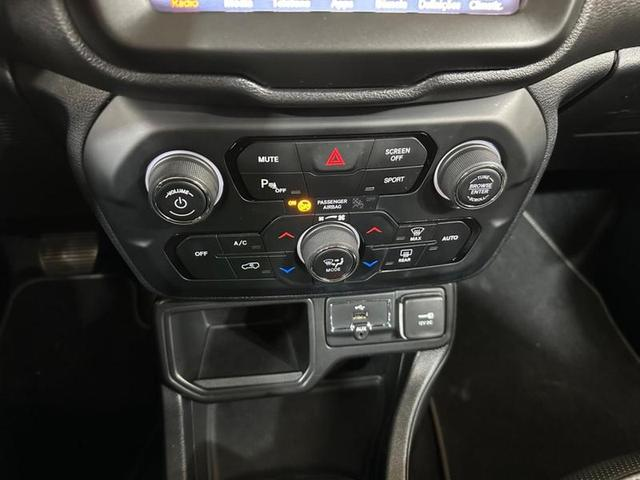 Foto do veículo JEEP RENEGADE  LNGTD AT 2020 68.095 KM 87.900,00