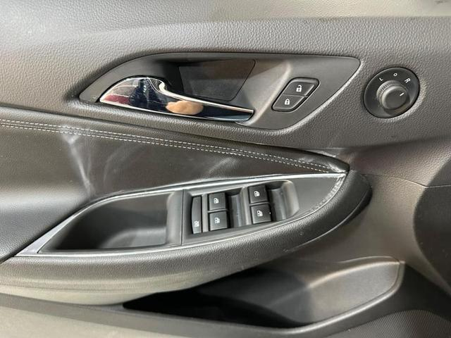 Foto do veículo CHEVROLET CRUZE CHEV  LT NB AT 2018 78.280 KM 85.900,00