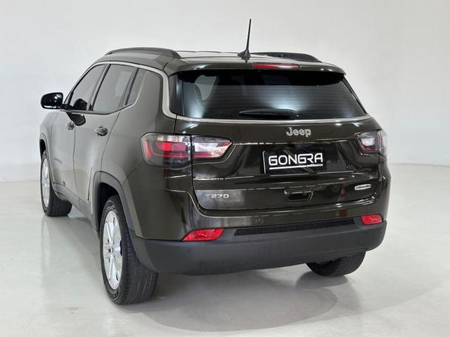 Foto do veículo JEEP COMPASS  LONG TF 2022 33.633 KM 135.900,00