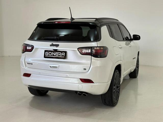 Foto do veículo JEEP COMPASS  SERIE S TF 2023 16.302 KM 182.900,00